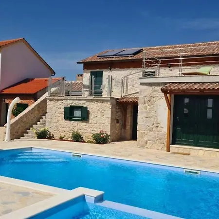 Kunta By Guide فيلة Donja Jagodnja