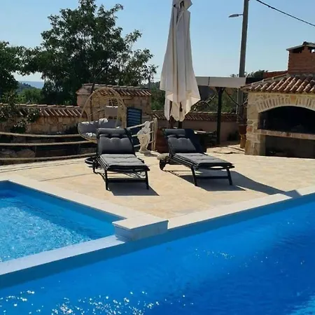 Kunta By Guide فيلة *