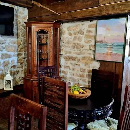 فيلة Kunta By Guide Donja Jagodnja